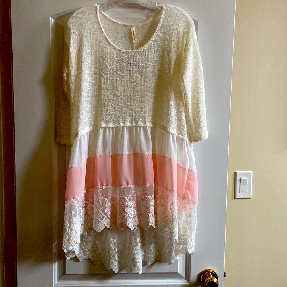 🆕 Orange Creek asymmetrical hemline dress in size S